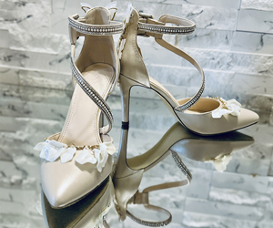 Pearl Champagne Butterfly Veil Heels - View 4