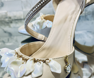 Pearl Champagne Butterfly Veil Heels - View 7